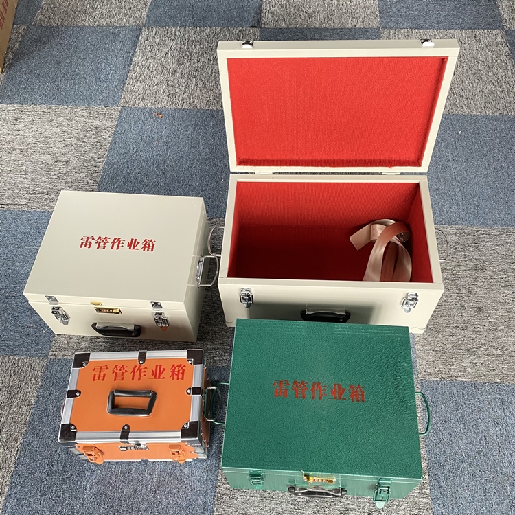 阳城爆破工程作业箱如何选择？玻璃钢与传统材质的全面对比